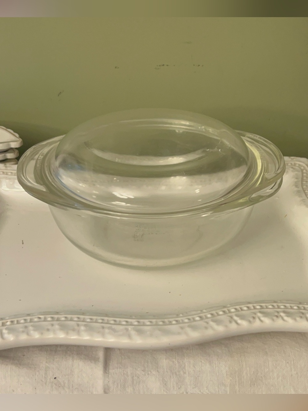 Vintage Pyrex Clear Round Covered Casserole Dish 1 quart